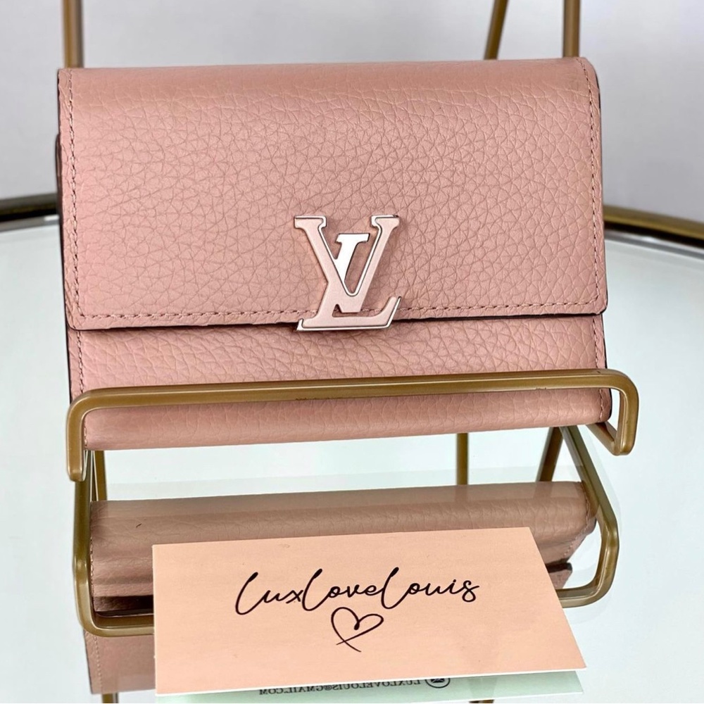 Capucines Compact Wallet Color Magnolia - Picture 2 of 6